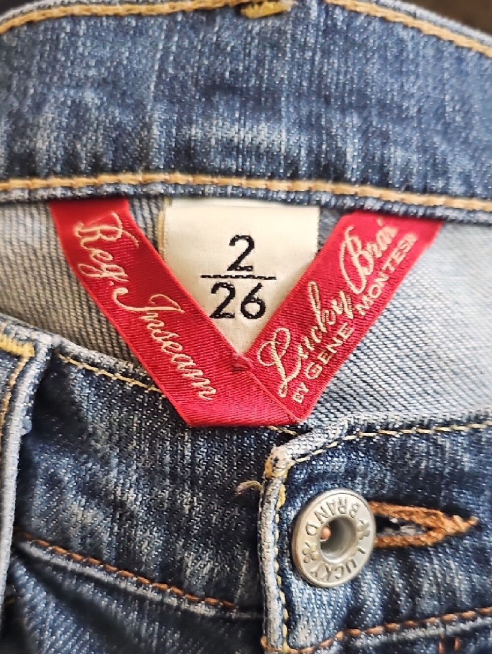 Y2k Lucky Brand Women's Light Blue Denim Jeans - Picture 7 of 7